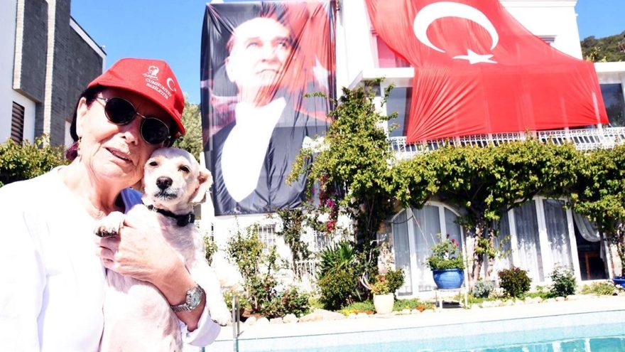 Fatma Girik’ten erken seçim mesajı! ‘Atatürk çocuğuyum’