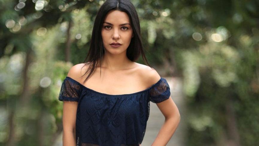 Hazal Filiz Küçükköse: Bazen seksi bir kadın, bazen de…