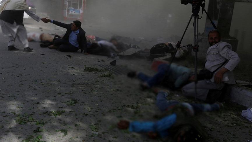 Afganistanâda Ã§ifte patlama! Bir gazeteci hayatÄ±nÄ± kaybetti