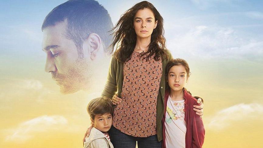 Ünlü oyuncu Seray Kaya’ya şok sözler: “Seni öldürmek istiyoruz”