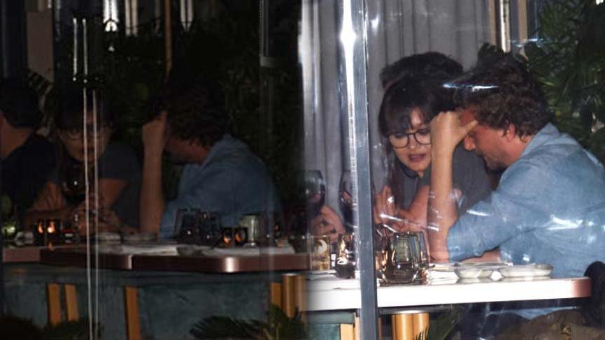 Nurgül Yeşilçay’ın romantik gecesi