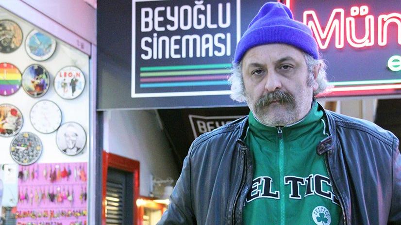 Onur Ünlü: ‘En büyük sorunumuz insanın kendisini ciddiye alması’