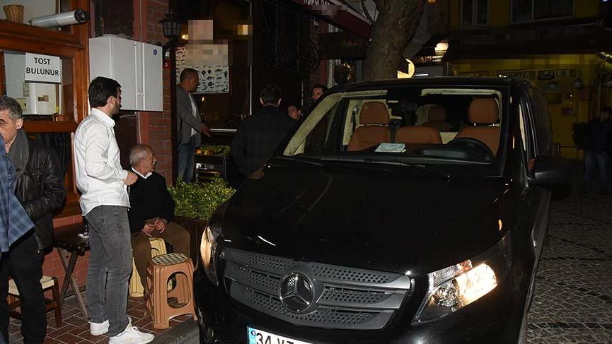 Emrah’ın yardımcıları gazetecilere saldırdı!
