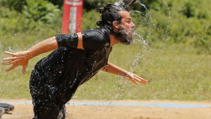 Acun bile şaşırdı: Ben böyle bir şey görmedim! Survivor son bölümde ödül oyununu kim kazandı?