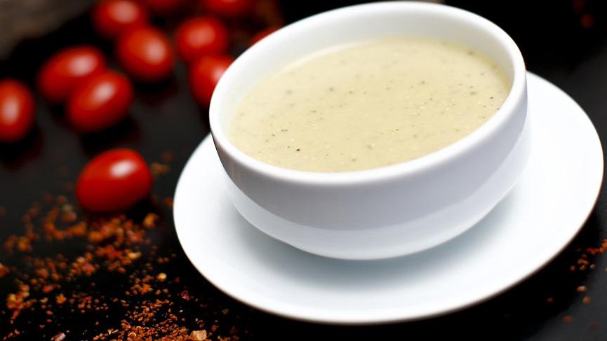 Yoğurtlu soğuk çorba tarifi ve kalorisi: Ferahlatan yoğurtlu soğuk çorba tarifi ve malzemeleri…