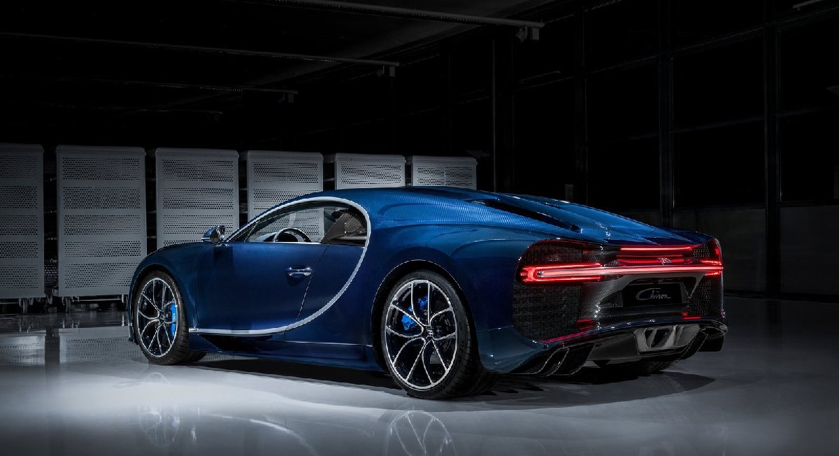 bugatti-chiron-2017-1600-2f-kopya