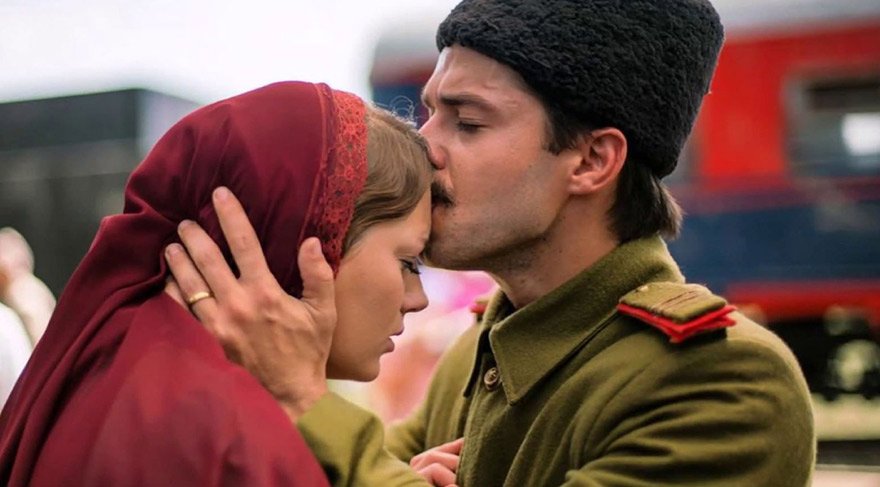 I. Dünya Savaşı ve Kurtuluş Savaşı'nda görev yapan, düşman uçağı düşüren ilk Türk pilot olan Vecihi Hürkuş'un hayatı beyaz perdeye aktarılıyor.
