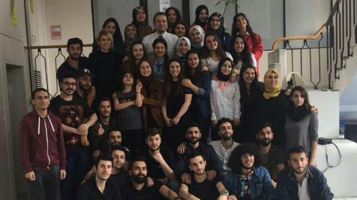 Öğrenci ihtiyaç sahiplerine burs verecek