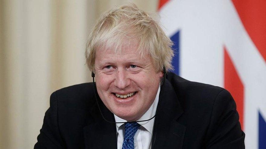 İngiliz Bakan Boris Johnson telefonda 18 dakika işletildi