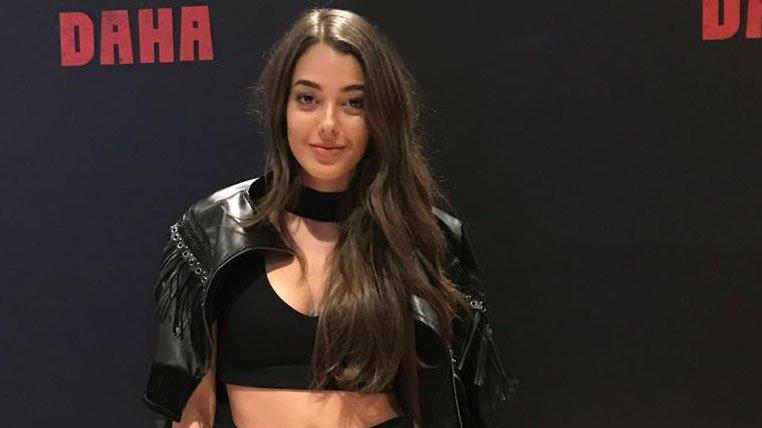 Dilan Çiçek Deniz Cannes yolcusu