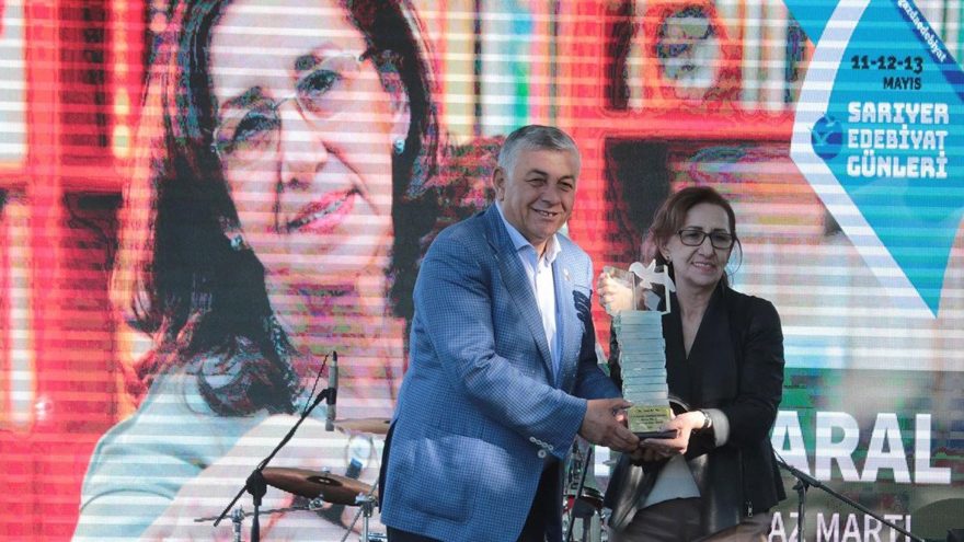 Beyaz Martı Edebiyat Onur Ödülü İnci Aral’ın