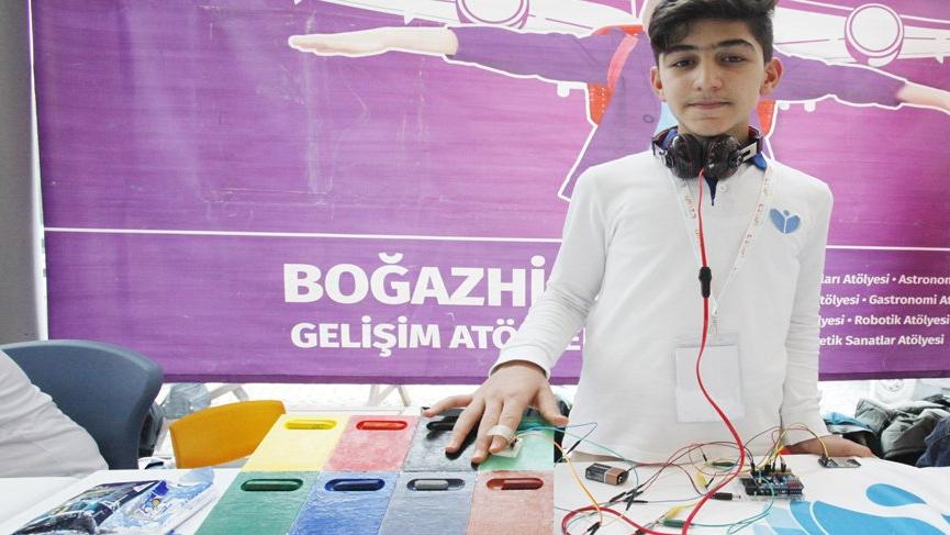 Küçük mucitten görme engellilere resim müjdesi