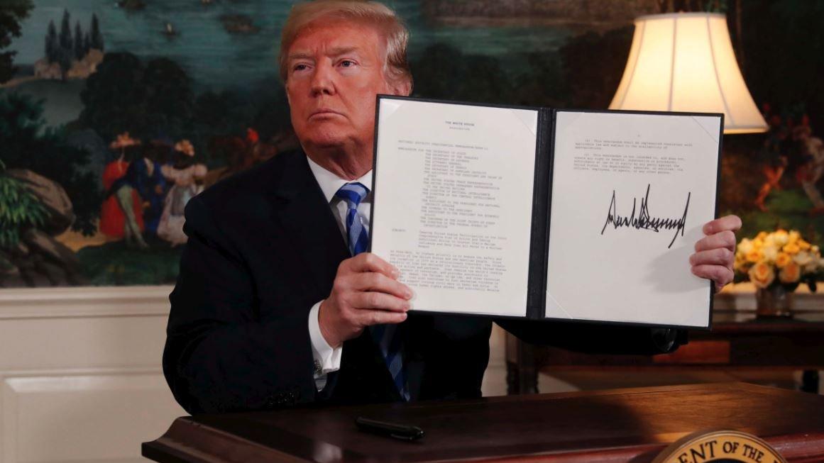 Trump bekleneni yaptı: İran'la nükleer anlaşmadan ayrıldı