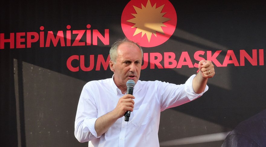 4 Mayıs 1964 yılında doğmuş ve Yalovalı. Boğa burcu kendisi ama ona sadece Boğa demek haksızlık olur. Zira haritasında Merkür ve Jüpiter'de Boğa burcunda yer almakta. Toprak grubu burçlar (Boğa-Oğlak-Başak) genel olarak düzenin, güvenin, istikrarın göstergesidir.
