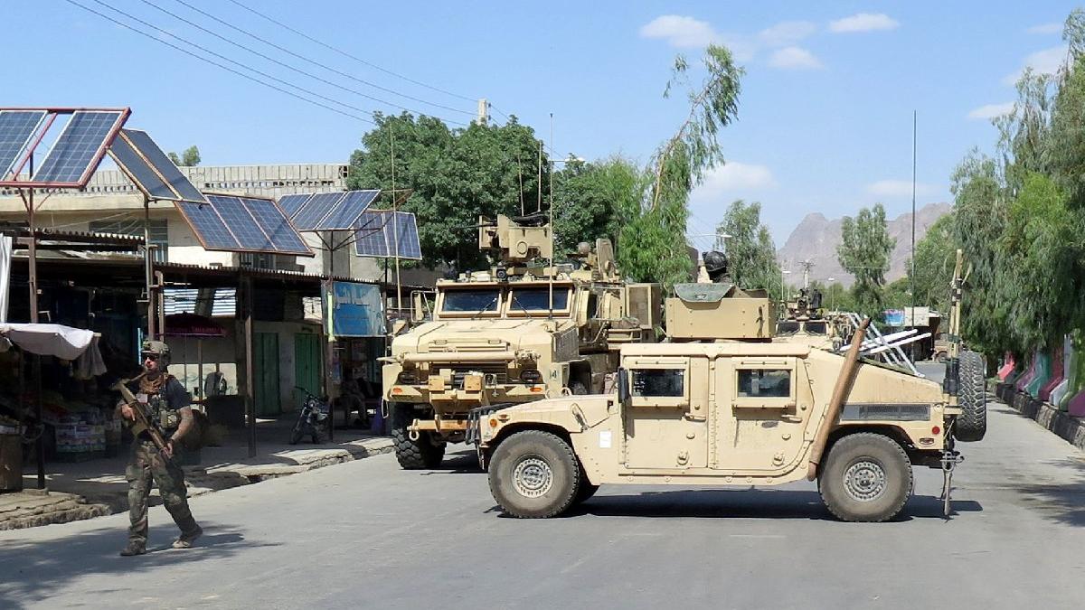 Afganistan'da Taliban'la ateşkes kararı - Sözcü Gazetesi