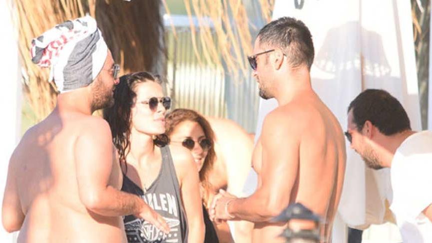 Özge Özpirinçci sevgilisiyle aşk tatilinde
