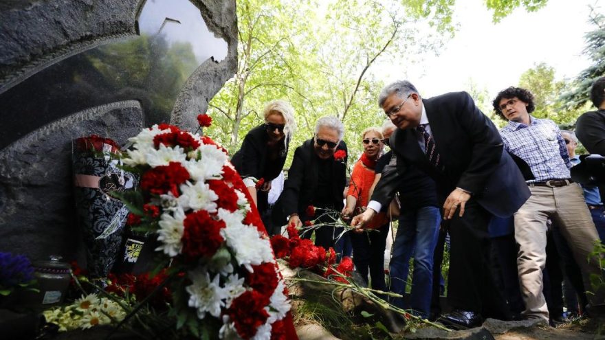 Nazım Hikmet’i andılar