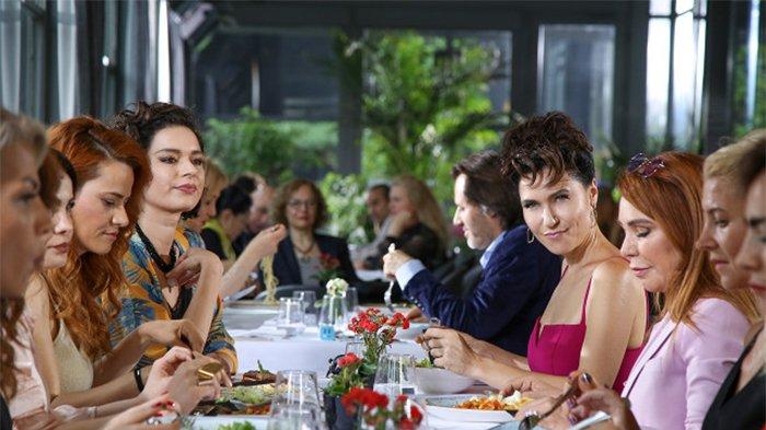 Yasak Elma dizisinin kadınlarından Talat Bulut açıklaması