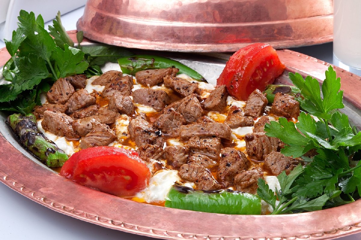 munhasir_yogurtlu-kebap
