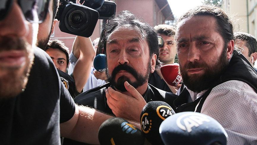 Adnan Oktar avukatından bunları istedi