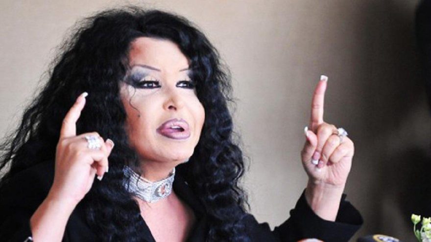 Bülent Ersoy ‘Duyuru’ notuyla paylaştı