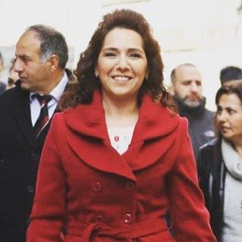 Gülhan Tekin kimdir?
