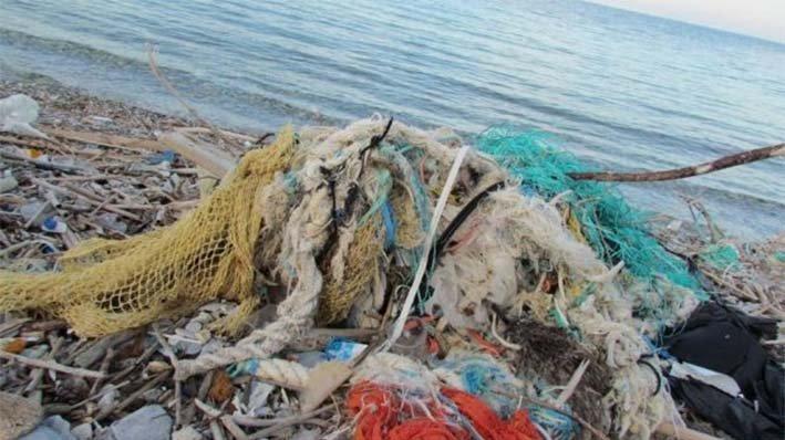 Su altı yaşamında büyük tehlike: ‘Hayalet ağlar’