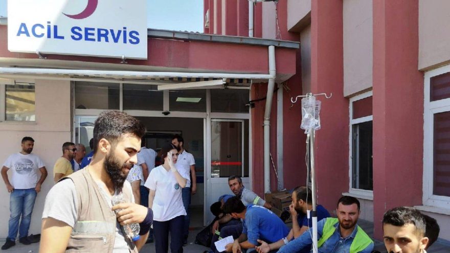 AliaÄaâda zehirlenen iÅçi sayısı 2 bin 100âe çıktı