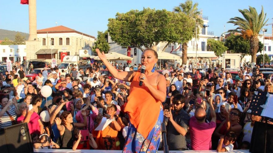 Safiye Soyman: “Türkiye’deki engelli bireylerin şartları iyileştirilsin”