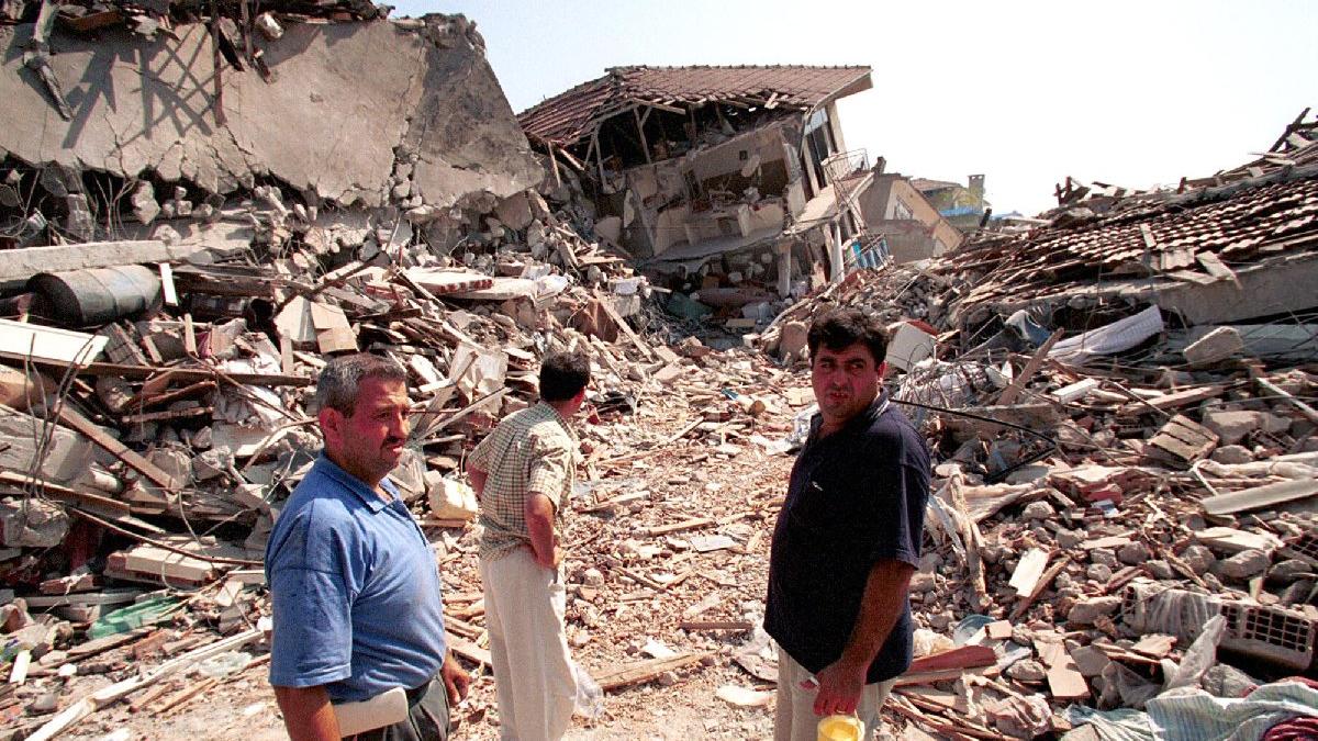 Çankırı'da deprem oldu, Ankara'da hissedildi! (Son ...