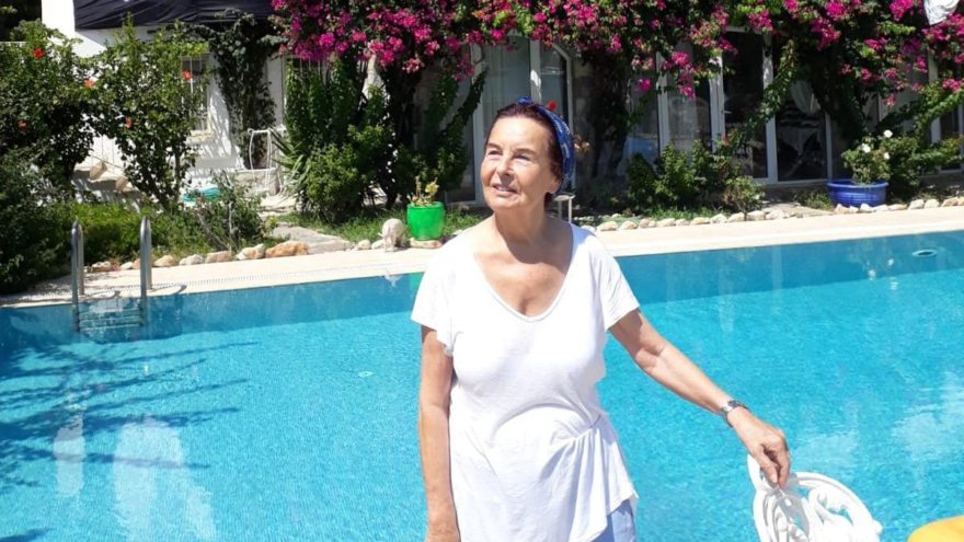Fatma Girik, 30 Ağustos’u böyle kutladı!