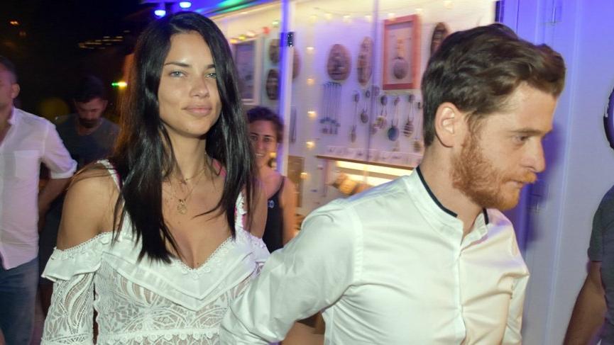 Adriana ve Metin sahadan paylaştı