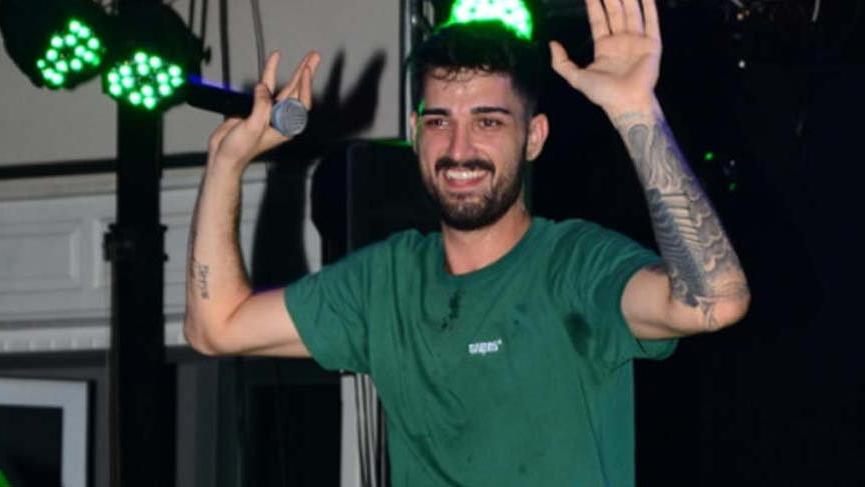 Derya Tuna’dan İdo Tatlıses’e destek