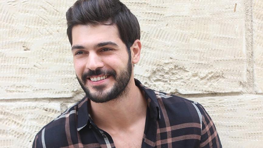 Tolga Mendi, dizideki rolüne kendisini kaptırdı!