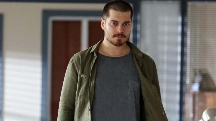 Çağatay Ulusoy’dan büyük adım