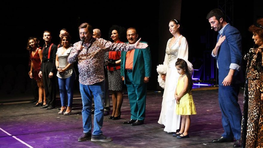 Seninle Başım Dertte müzikali İzmir’deydi