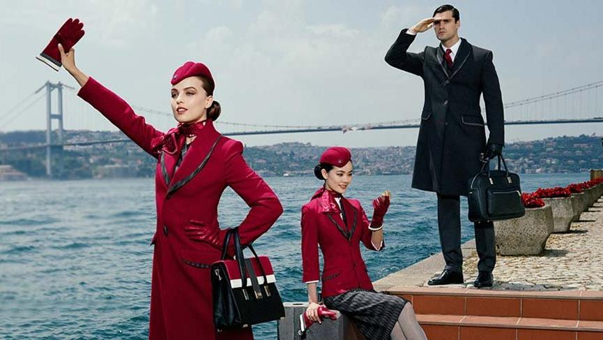 Türk moda tasarımcıları THY’nin yeni üniformasına tepkili