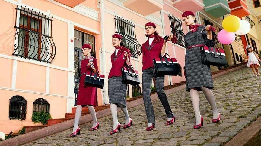 THY’nin yeni personel üniformalarını İtalyan modacıya hazırlatmasına tepkiler büyüyor