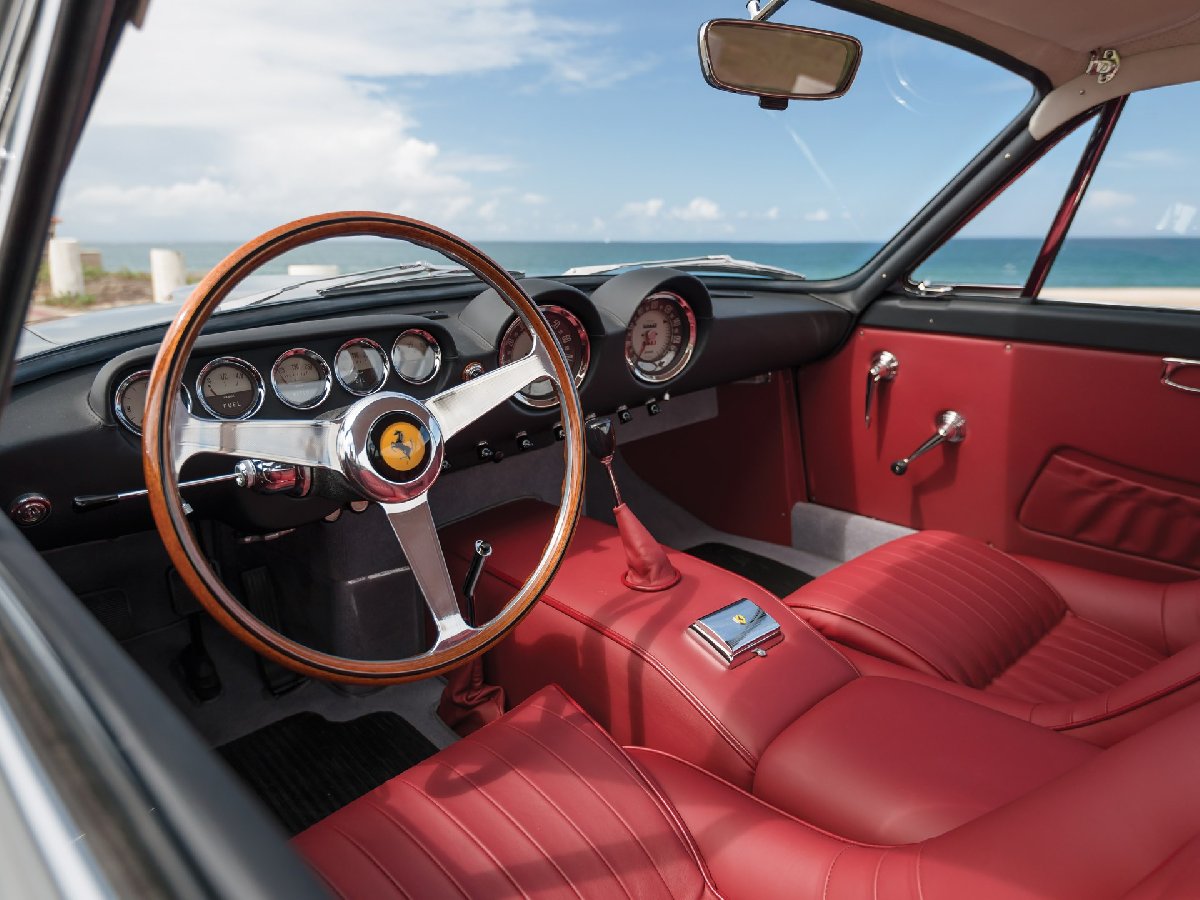 ferrari-250-gt-lusso-design