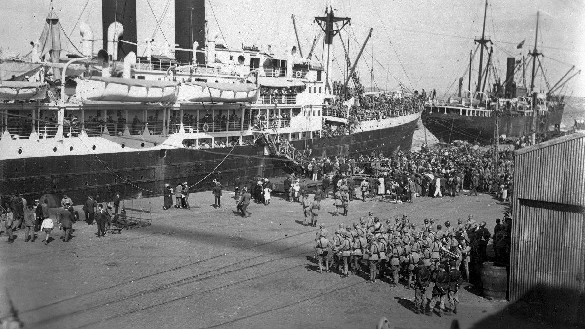 Istanbul Un Dusman Isgalinden Kurtulusunun 95 Inci Yili Son Dakika Haberleri