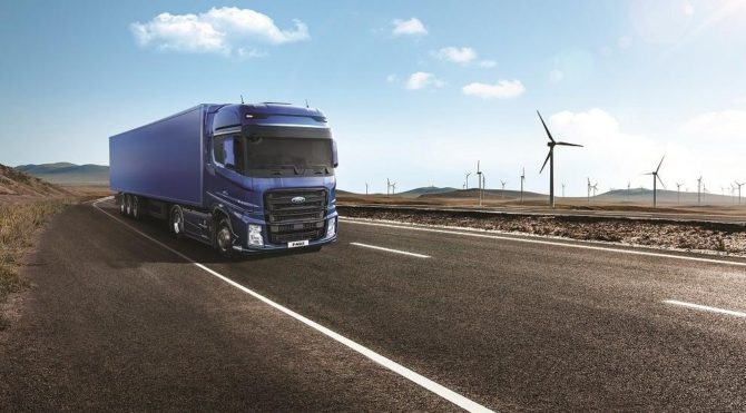 yeni ford trucks f max yollarda