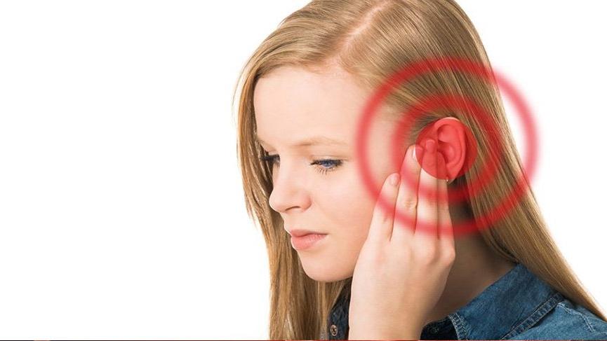 Kulak ağrısı neden olur?İşte belirtileri ve tedavisi...