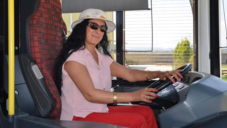 ‘Şoförsün’ dediler, oğullarına almadılar