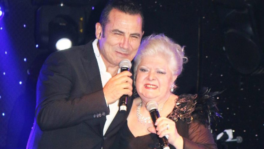 Neşe Karaböcek ve Ferhat Göçer aynı sahneyi paylaştı