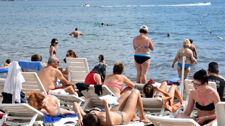 Marmaris, ekimde de yaz gibi