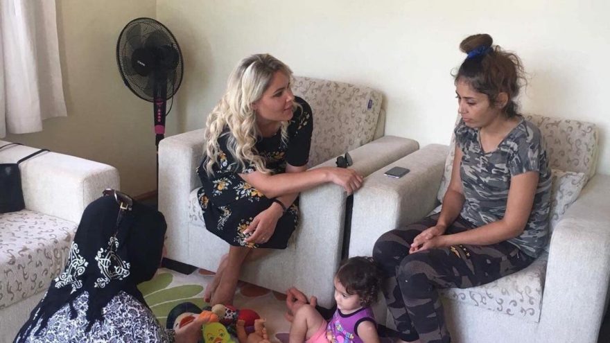 Rus gelin ihtiyaç sahiplerine umut oldu