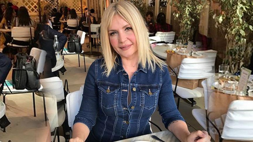 Seda Akgül Loris’i öpmek istedi, haber Sırp basınına kadar gitti