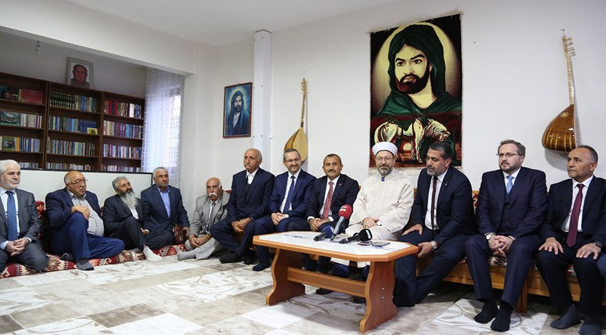 diyanet iÅleri cemevi ziyaret etti ile ilgili görsel sonucu