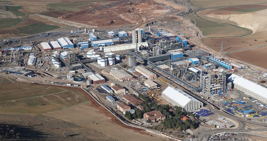 Cengiz Holding'in Mazıdağı'ndaki entegre gübre tesisi.