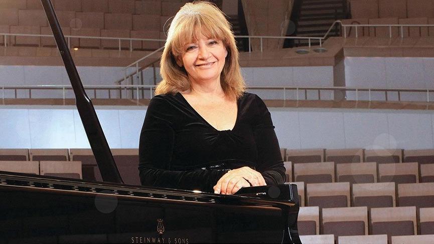 Dünyaca ünlü piyanistimiz İdil Biret’ten anlamlı konser